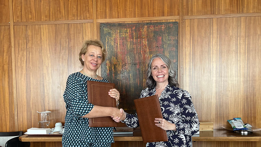 President of the Directive Council of the Fulbright Commission, Penny Rechkemmer, and President of the Directive Council of FCT, Madalena Alves